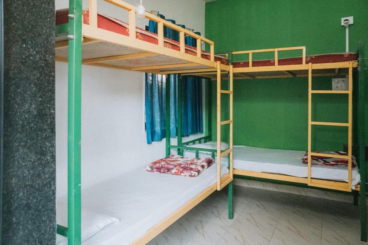 Rasta Mansion Beach Hostel And Rooms Arambol Exterior foto